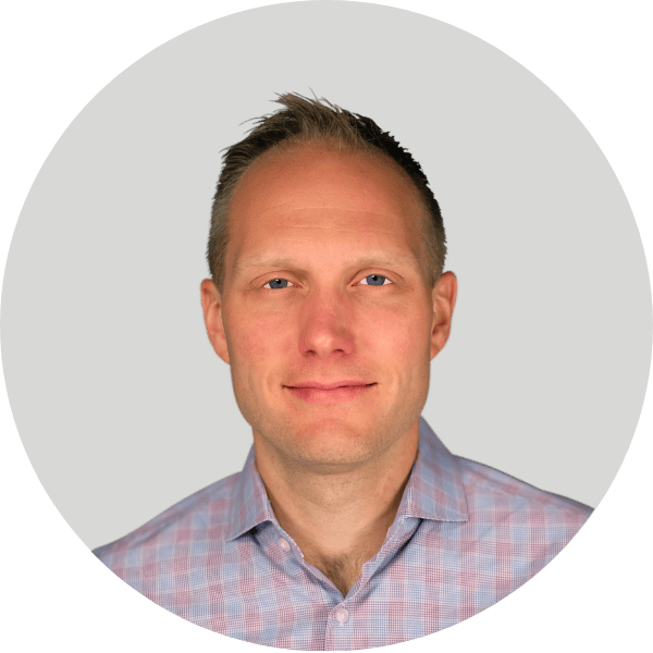 Jussi Tahtinen - Headshot 2 (600 × 600 px)